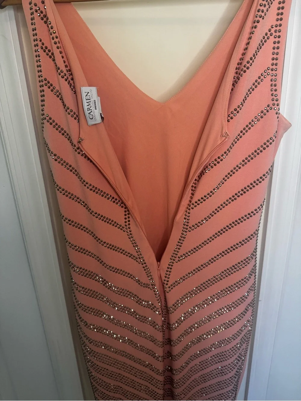 Carmen Marc Valvo Coral Studded V-Neck Midi Dress - Picture 5 of 5